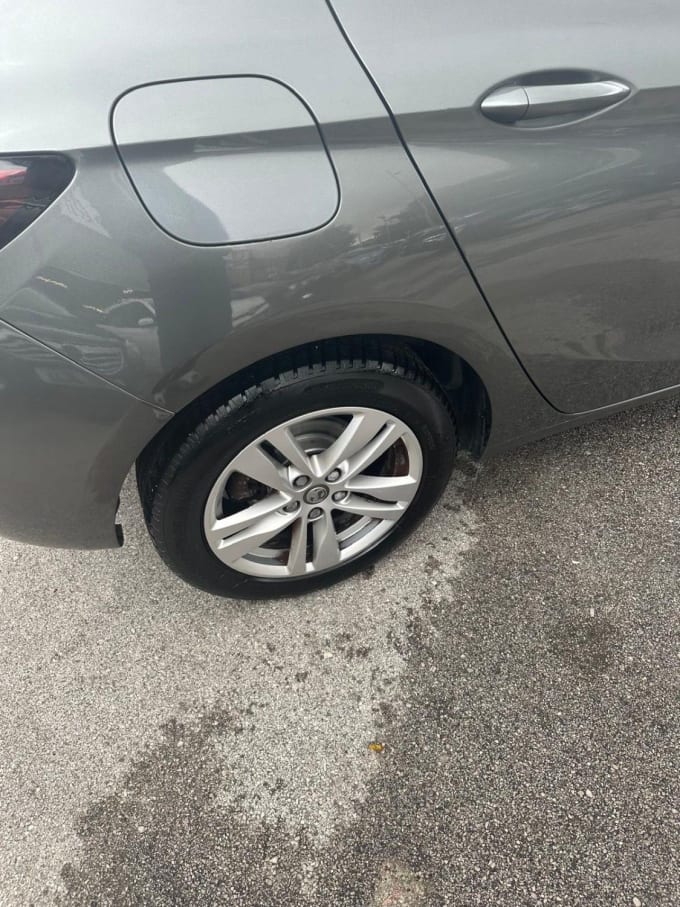 2025 Vauxhall Astra