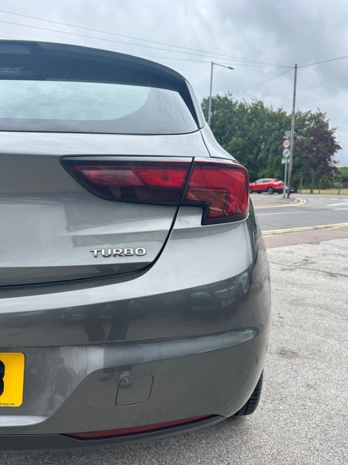 2025 Vauxhall Astra