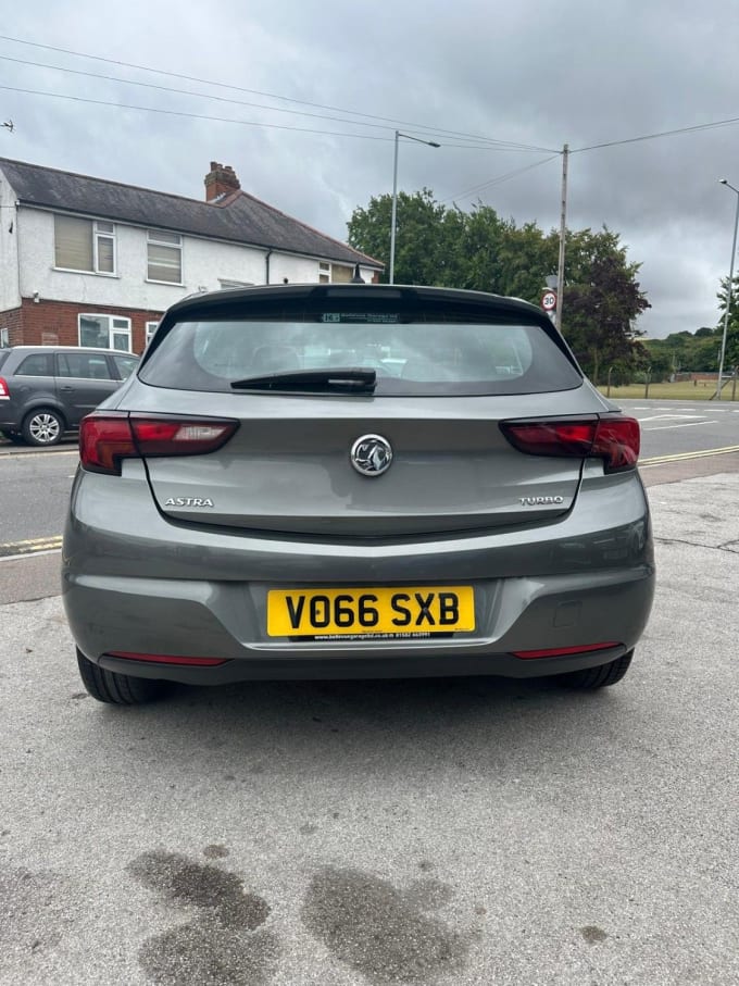2025 Vauxhall Astra