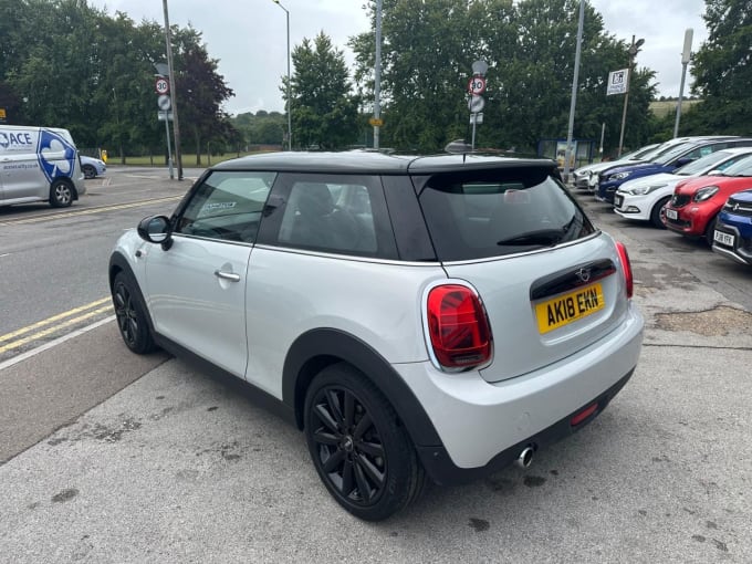 2025 Mini Hatch