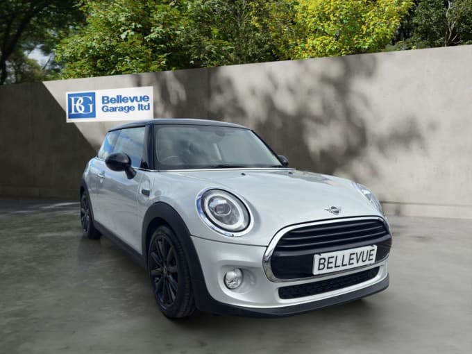 2025 Mini Hatch