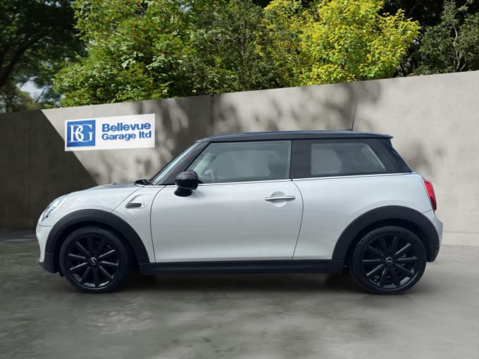 2025 Mini Hatch