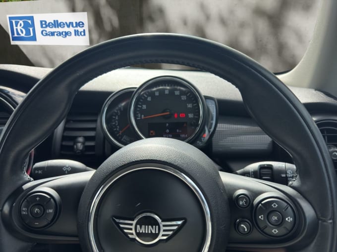 2025 Mini Hatch