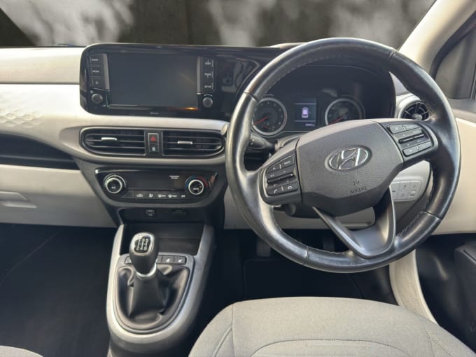2025 Hyundai I10