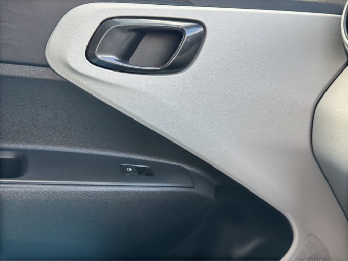 2025 Hyundai I10