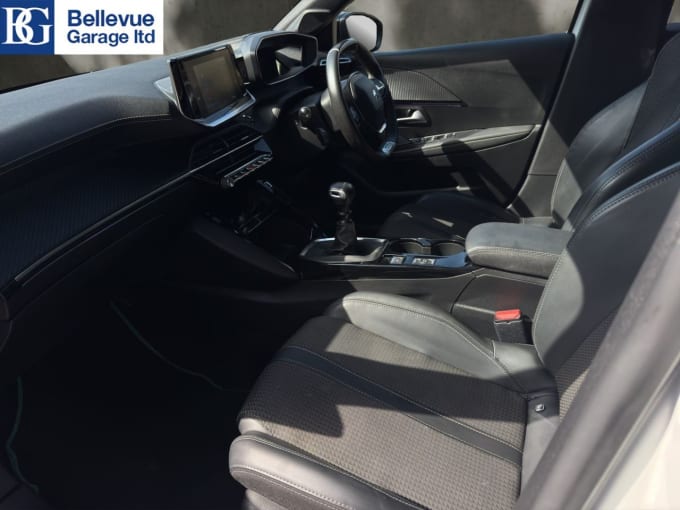 2025 Peugeot 208