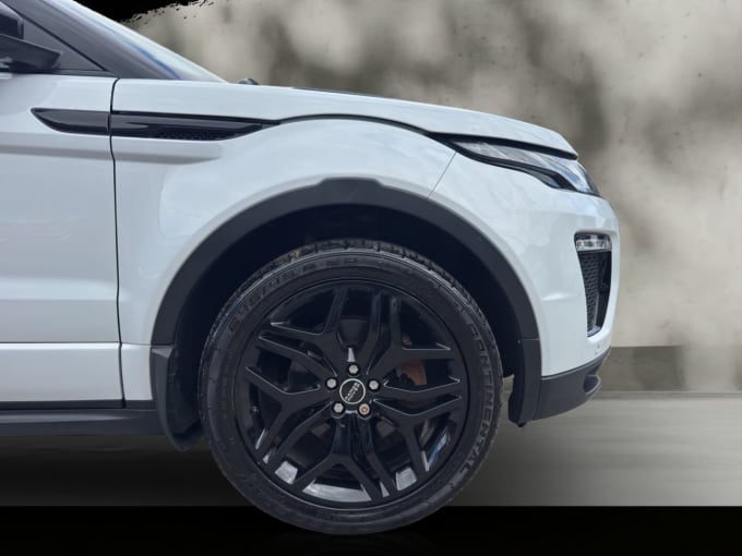2025 Land Rover Range Rover Evoque