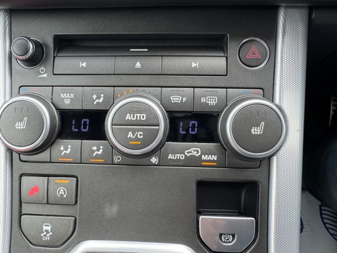 2025 Land Rover Range Rover Evoque