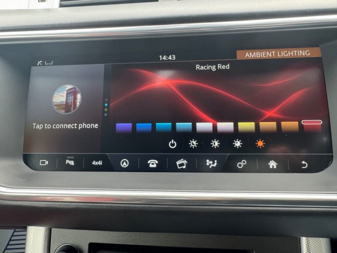 2025 Land Rover Range Rover Evoque