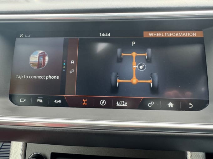 2025 Land Rover Range Rover Evoque