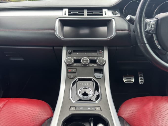 2025 Land Rover Range Rover Evoque