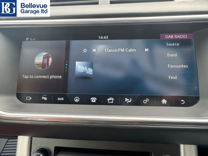 2025 Land Rover Range Rover Evoque