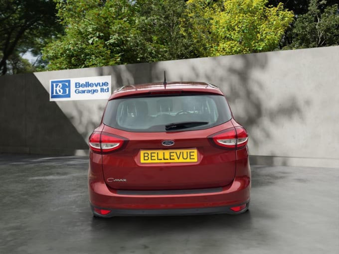 2025 Ford C-max