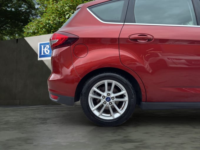 2025 Ford C-max