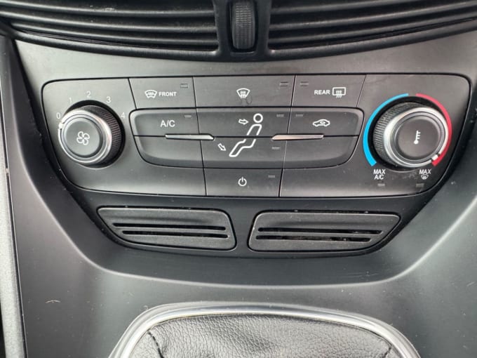 2025 Ford C-max