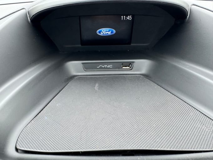 2025 Ford C-max