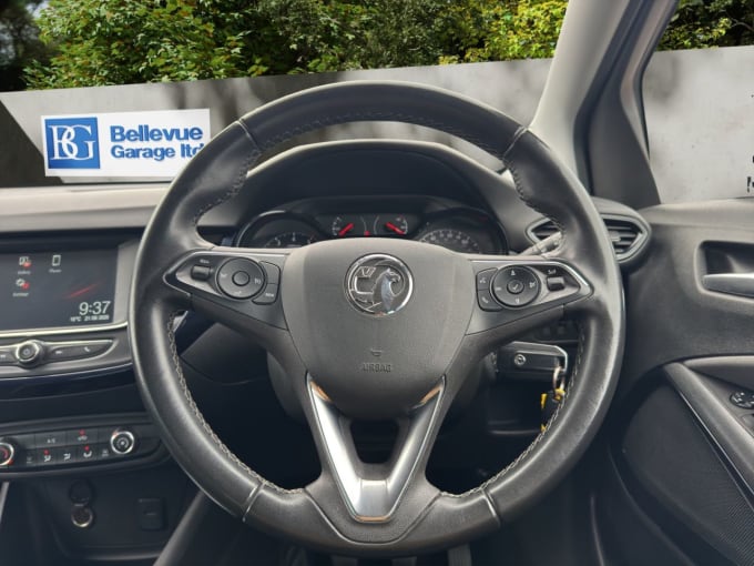 2025 Vauxhall Crossland X
