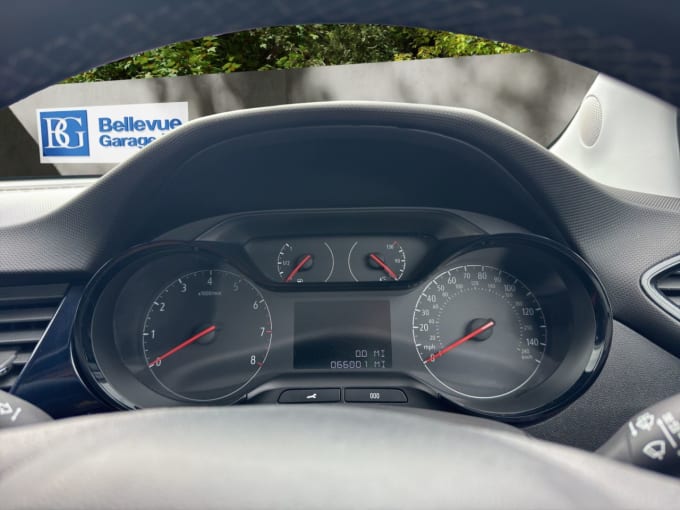 2025 Vauxhall Crossland X