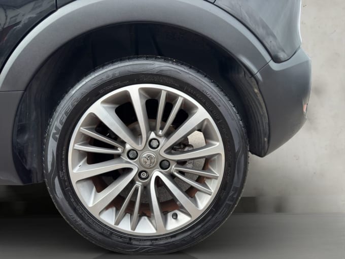 2025 Vauxhall Crossland X