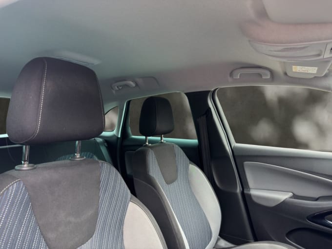 2025 Vauxhall Crossland X