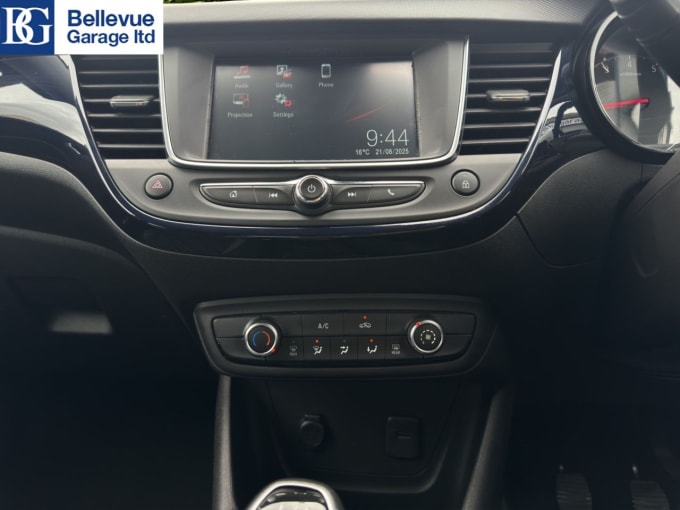 2025 Vauxhall Crossland X