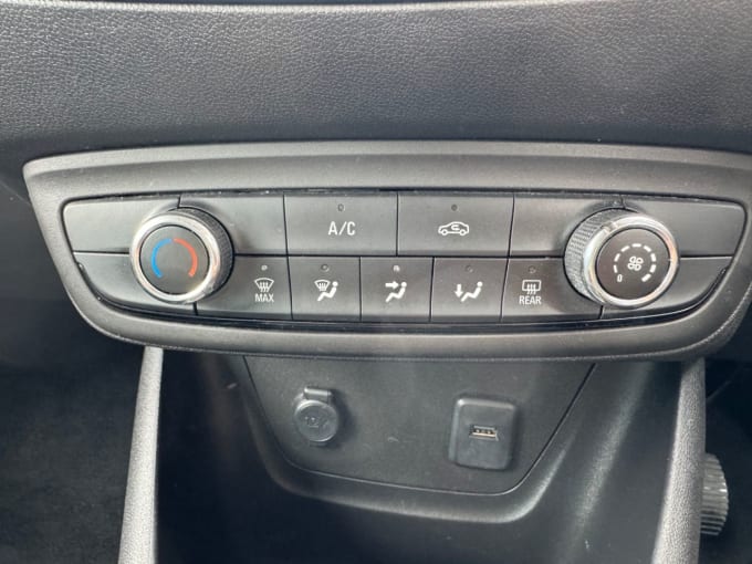2025 Vauxhall Crossland X