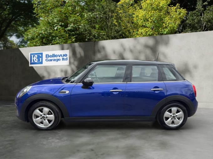 2025 Mini Hatch