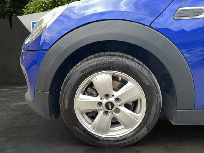 2025 Mini Hatch