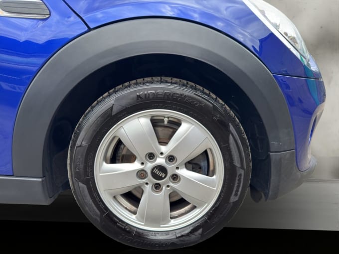 2025 Mini Hatch