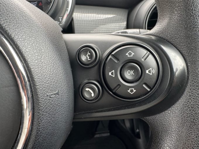 2025 Mini Hatch