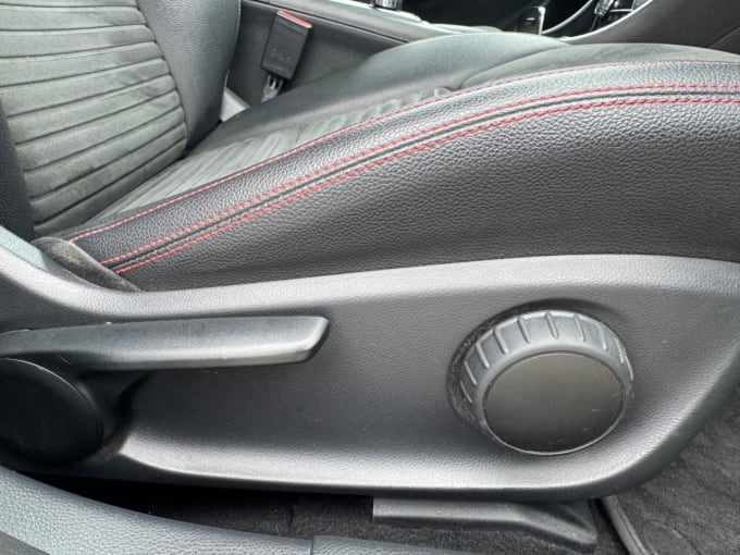 2025 Mercedes-benz Cla