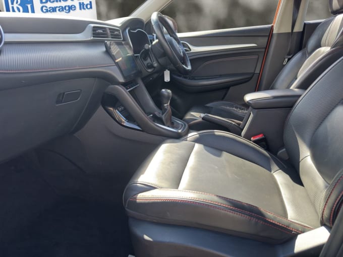 2025 Mg Mg Zs