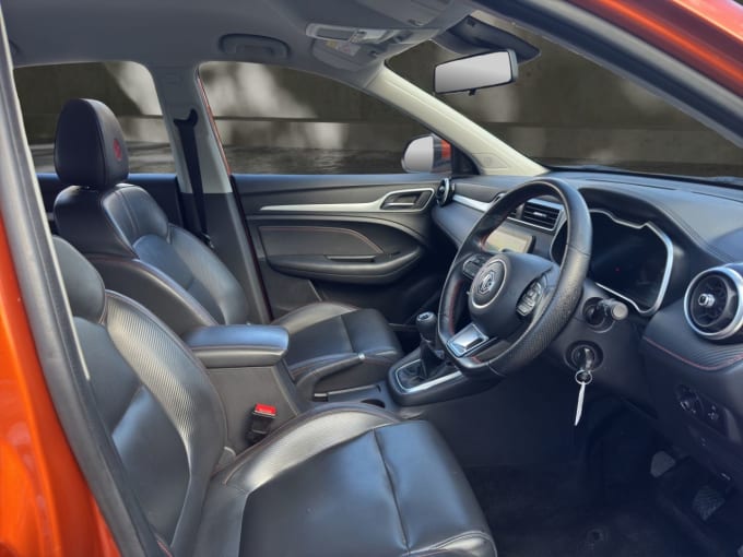 2025 Mg Mg Zs