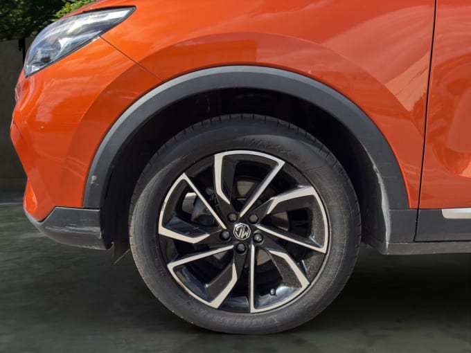 2025 Mg Mg Zs