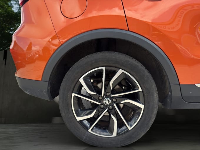 2025 Mg Mg Zs
