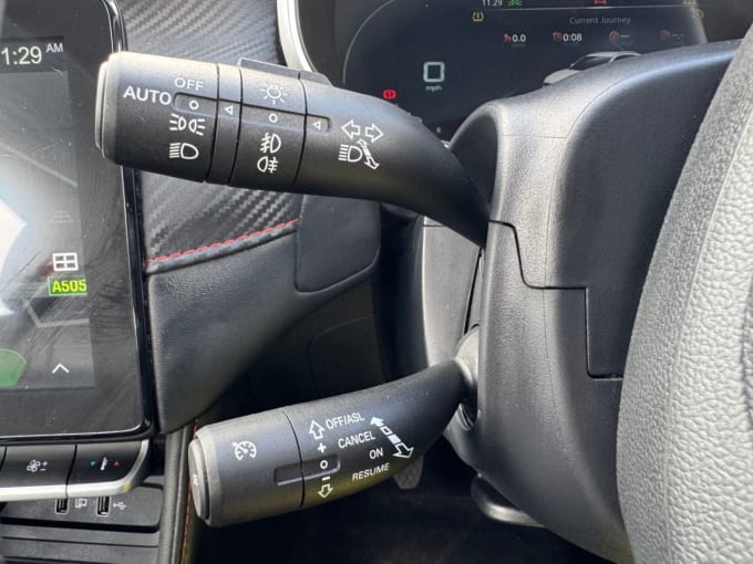 2025 Mg Mg Zs