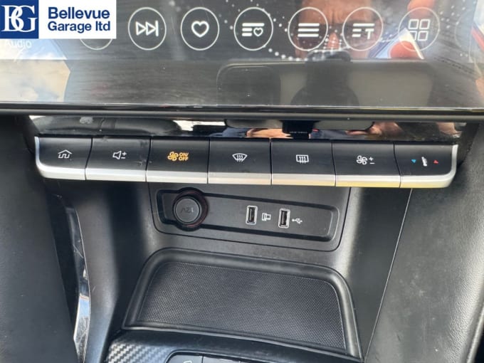 2025 Mg Mg Zs
