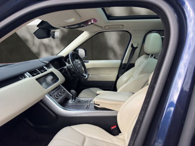 2025 Land Rover Range Rover Sport