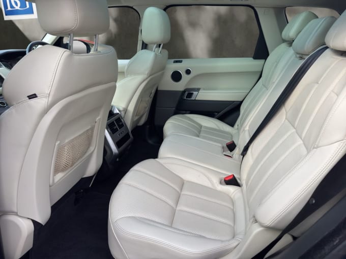 2025 Land Rover Range Rover Sport