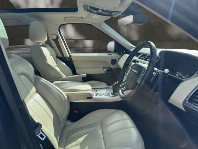 2025 Land Rover Range Rover Sport