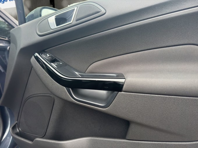 2025 Ford Fiesta