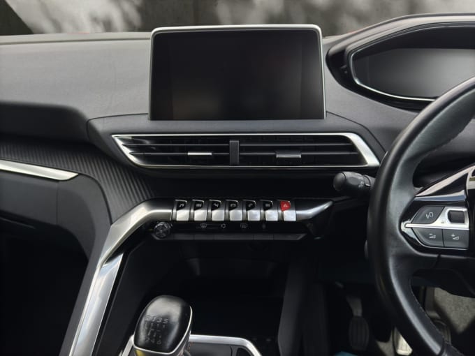 2025 Peugeot 3008