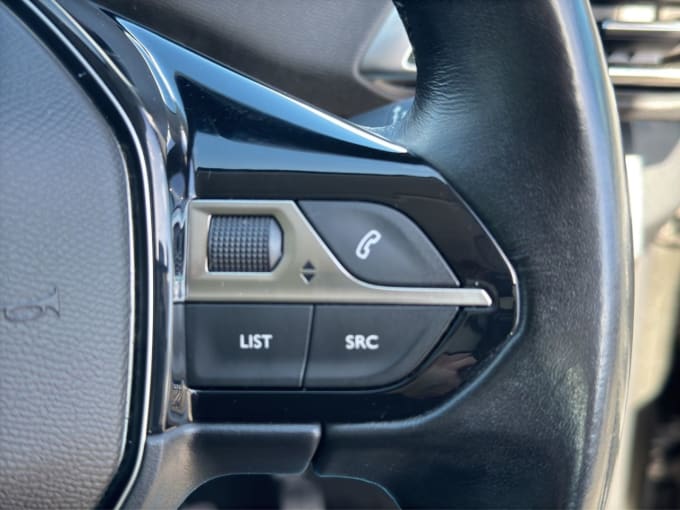 2025 Peugeot 3008