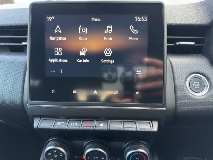 2025 Renault Clio