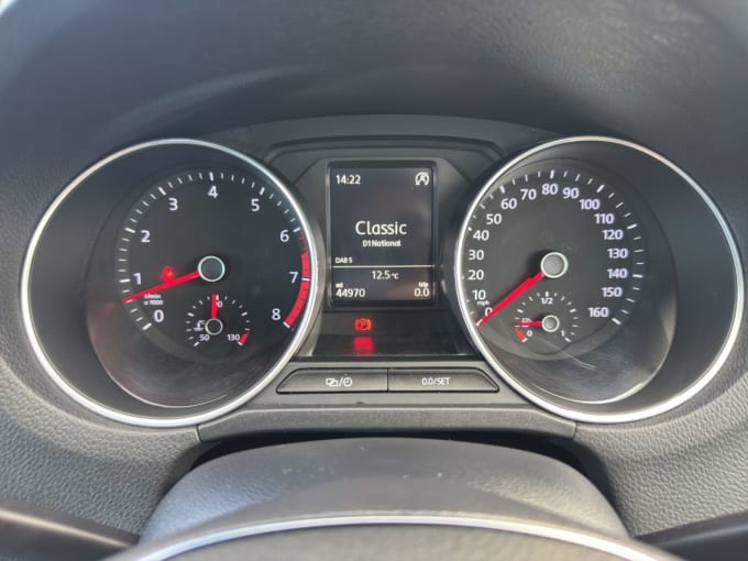 2015 Volkswagen Polo