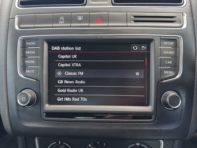 2015 Volkswagen Polo