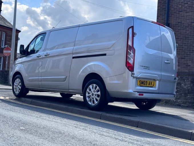 2020 Ford Transit Custom