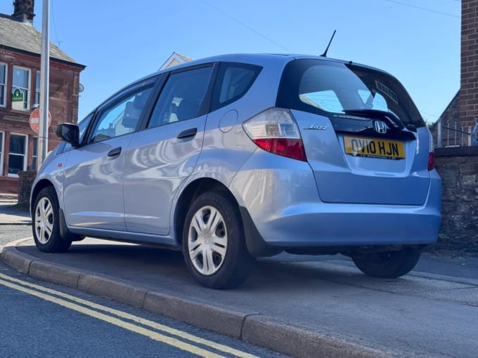 2010 Honda Jazz