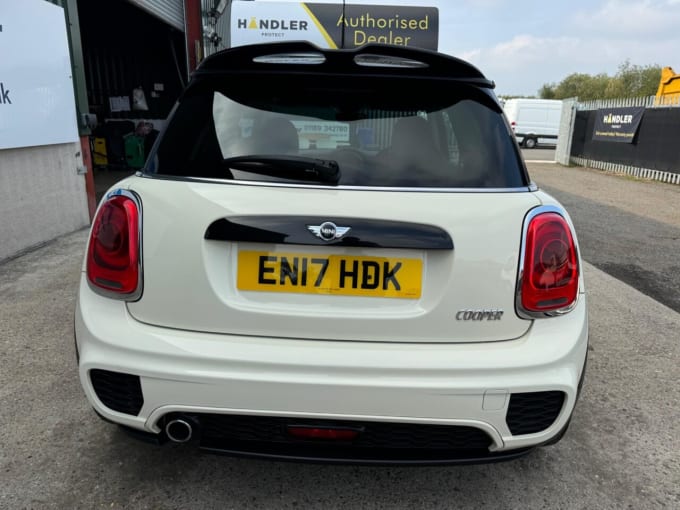 2024 Mini Hatch