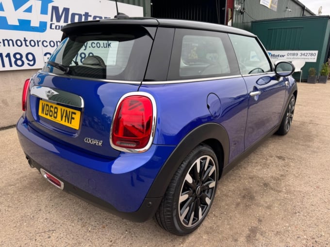2025 Mini Hatch